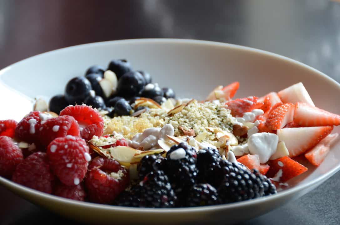 Quinoa Berry Breakfast Bowl