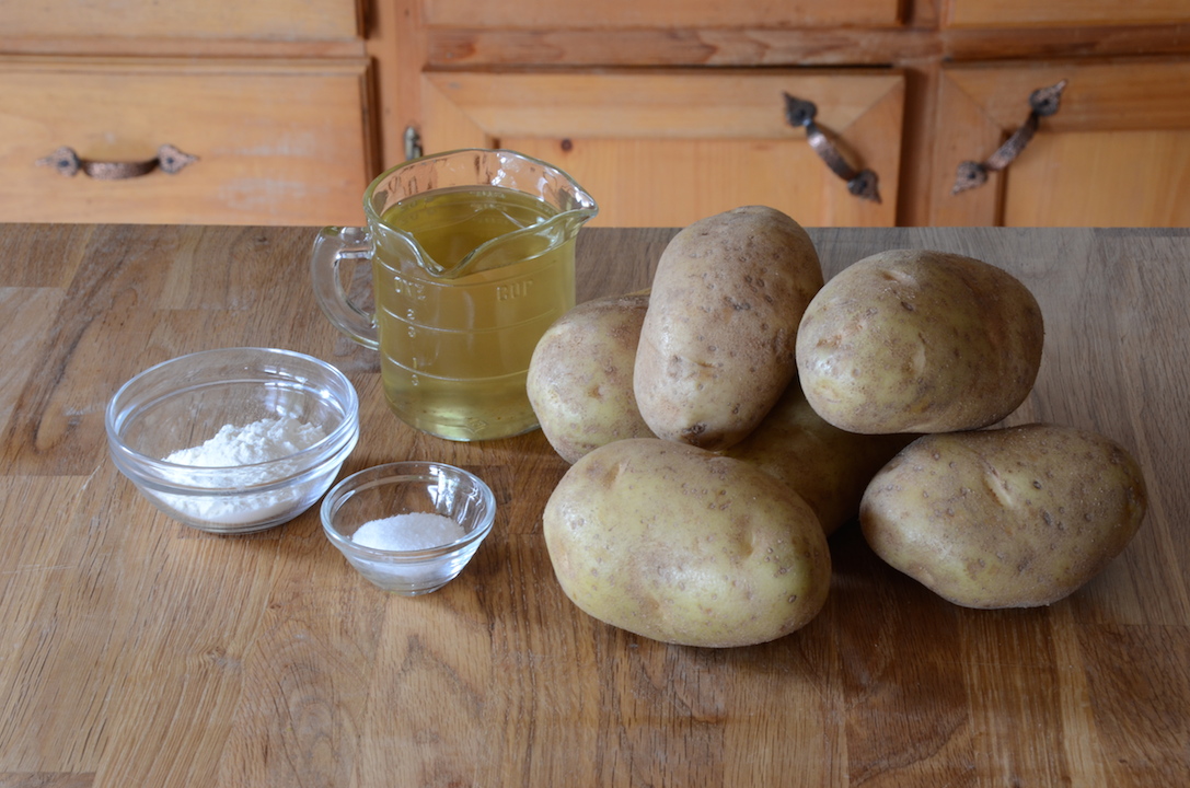 Ingredients for goose fat potatoes