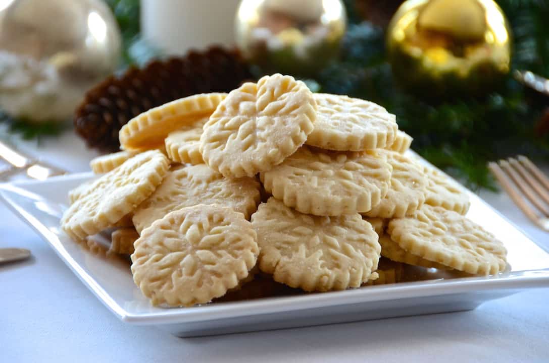 Buttery Shortbread Cookies