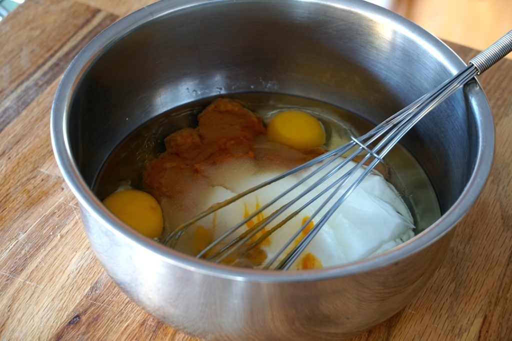 Eggs, yoghurt and oil ready to be mixed