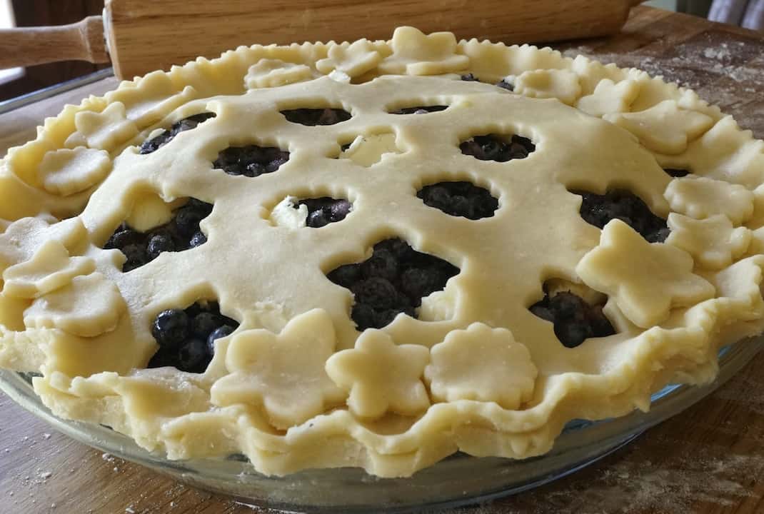 Wild Blueberry Pie - Weekend at the Cottage