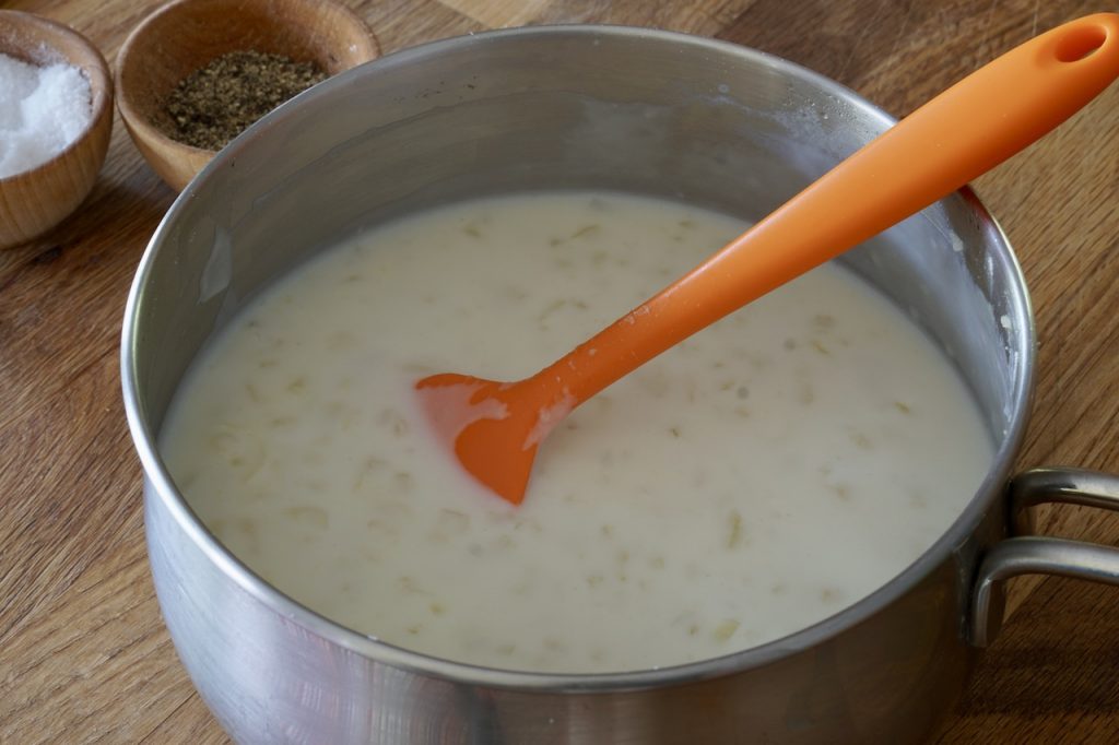 A creamy sauce to be mixed in with tuna, peas and noodles