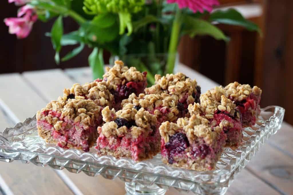 Berry Pecan Crumble Bars served