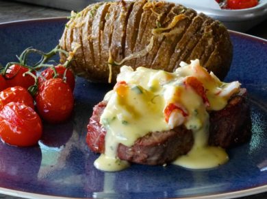 Grilled Filet Mignon with Lobster and Béarnaise