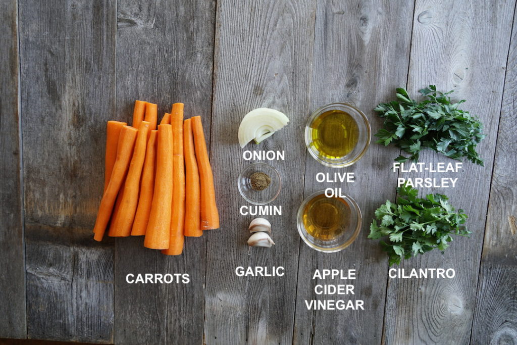 Ingredients for the grated carrot salad