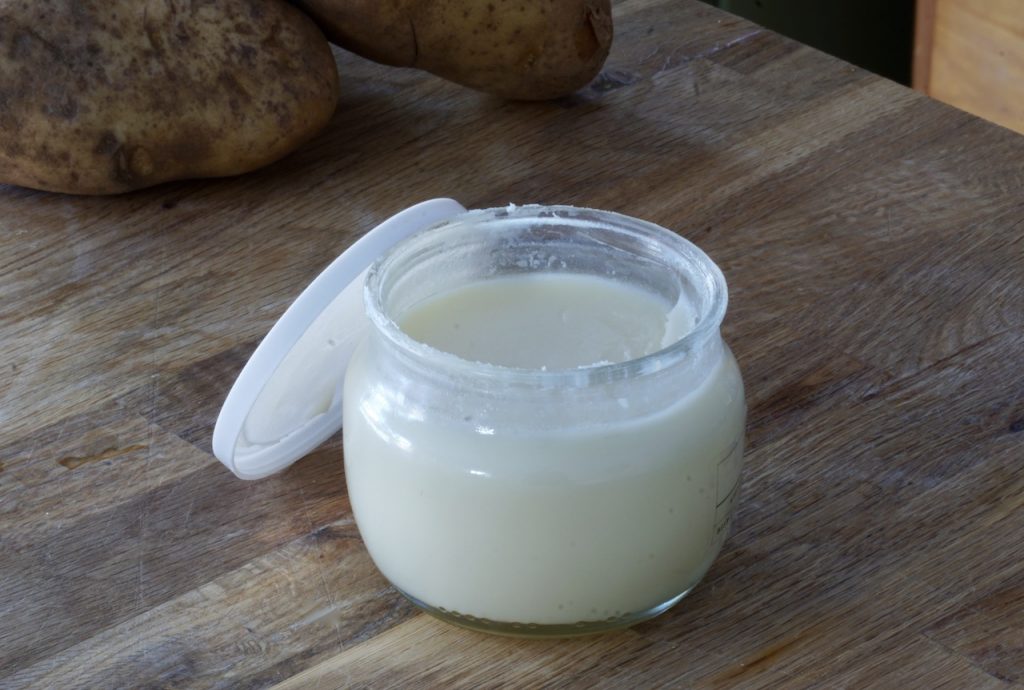 A container of goose fat