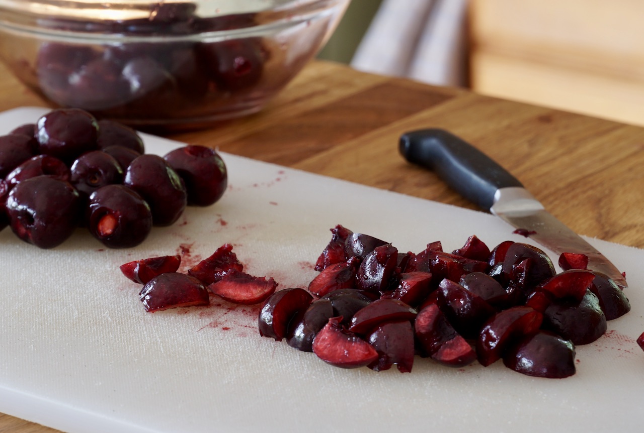 Homemade Cherry Pie - Weekend at the Cottage Pies