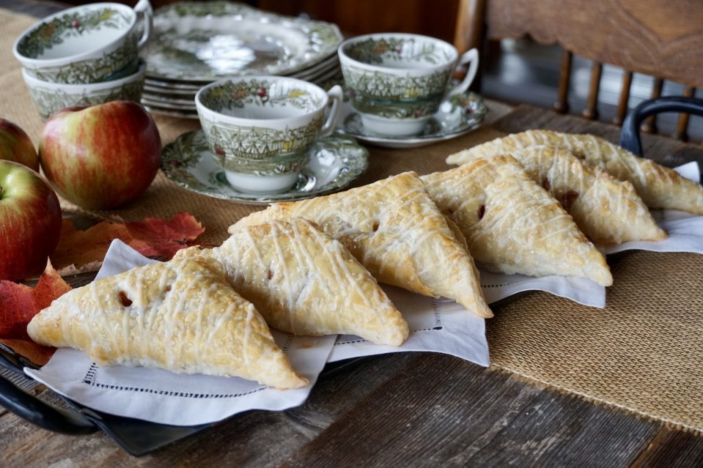 Easy apple turnovers