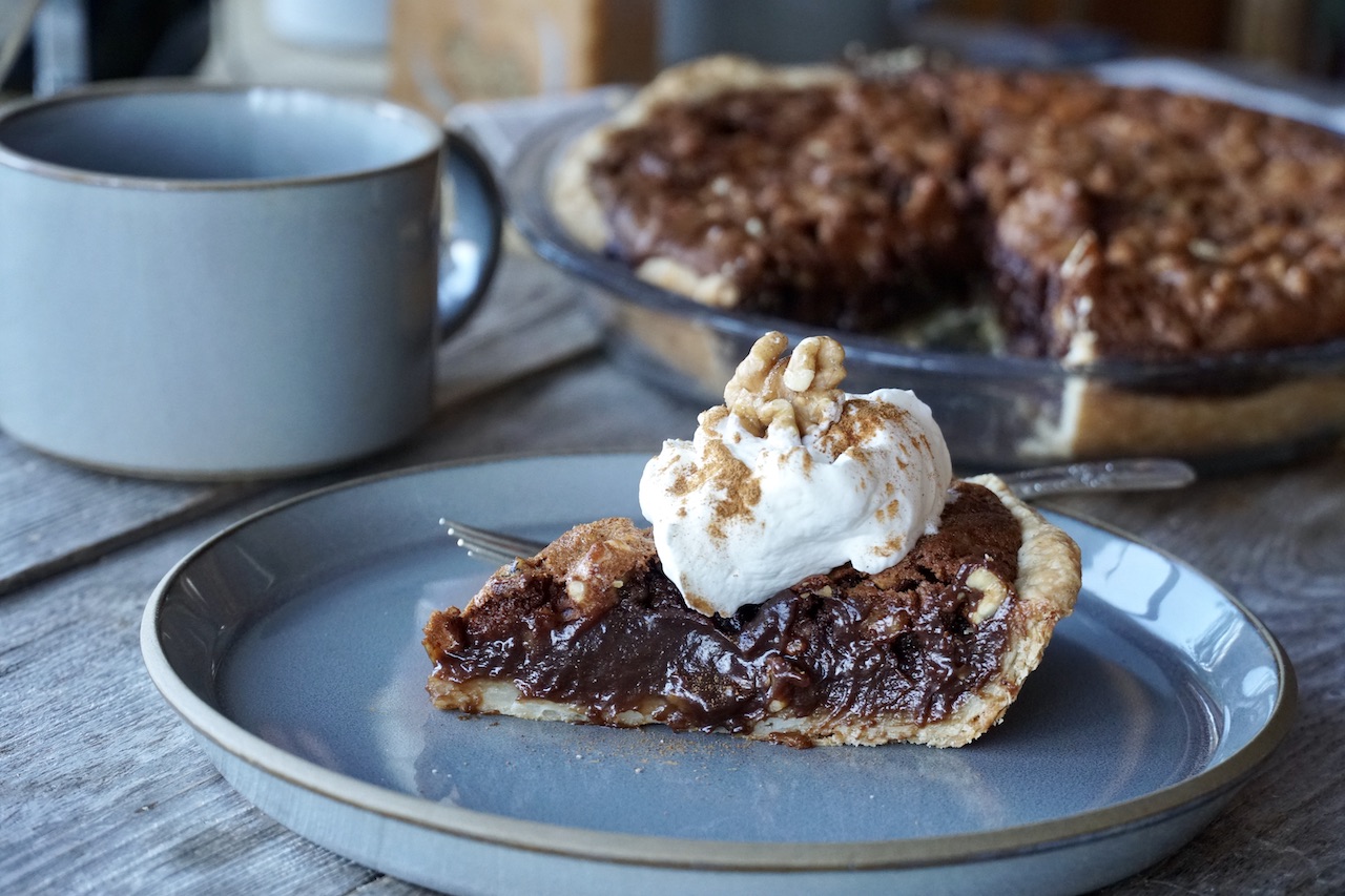 The best Homemade Chocolate Walnut Pie recipe