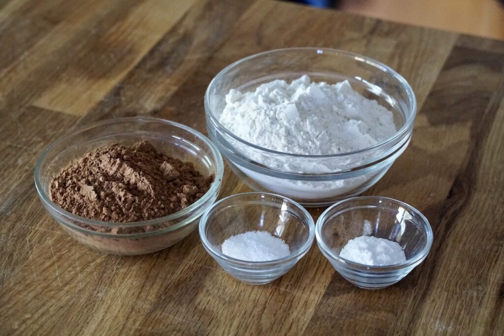 Cocoa powder, flour, salt and baking soda.