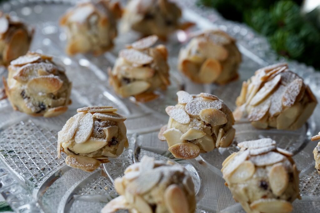 Italian Almond Cookies.