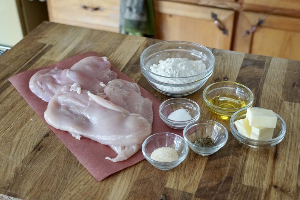 The ingredients for cooking the chicken include: chicken breasts, flour, oil, seasoning, oil and butter.