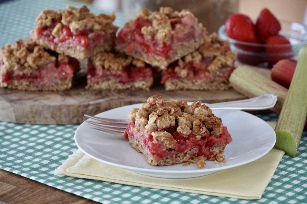 Strawberry Rhubarb Crumble Squares.