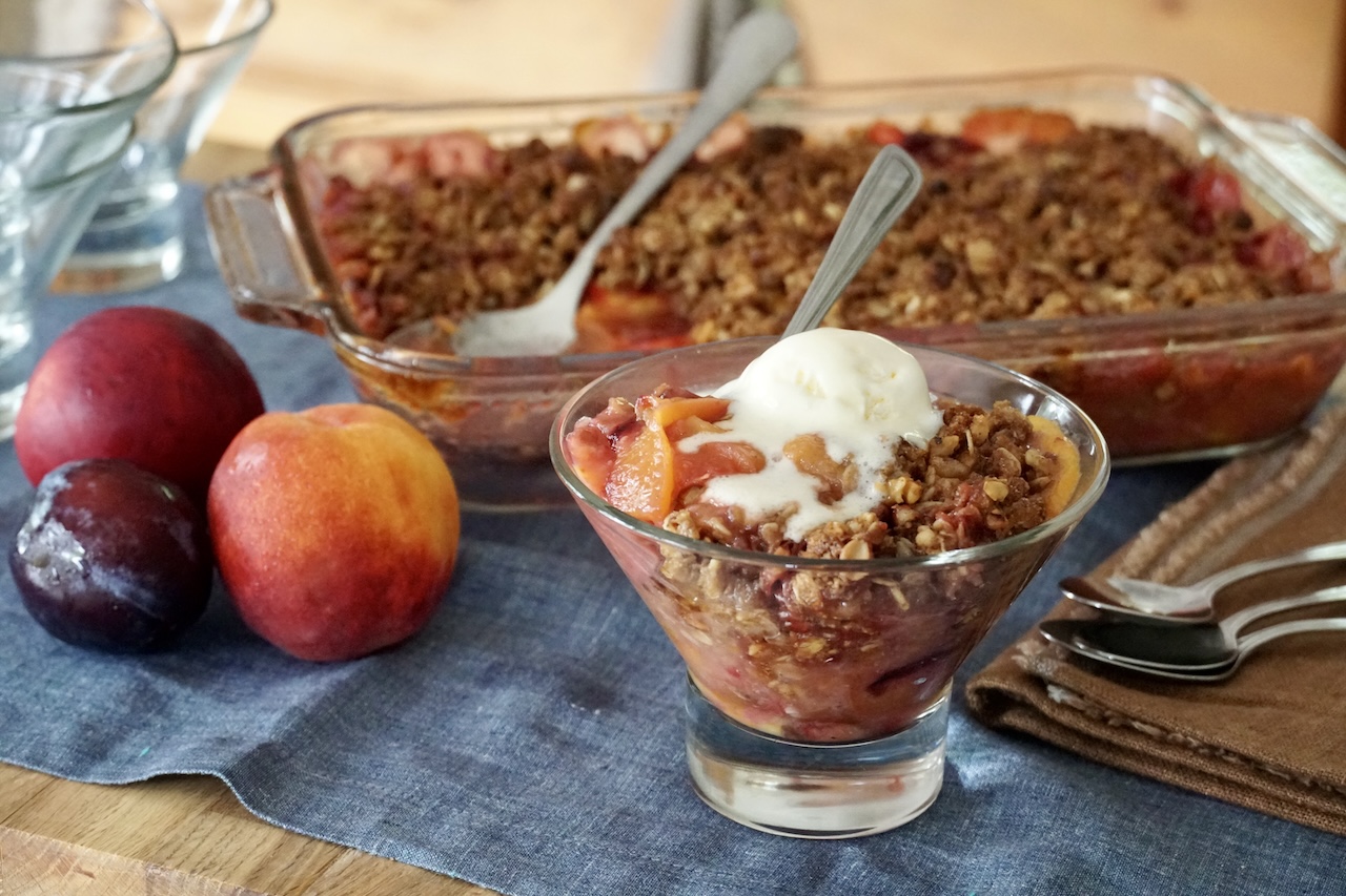 Fresh fruit crisp.